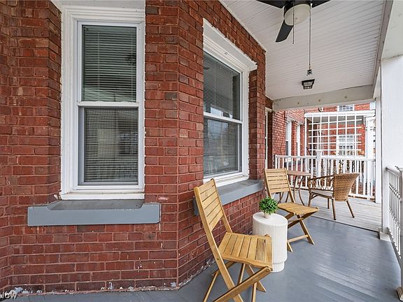 3rd image of 1354 Edwards Ave