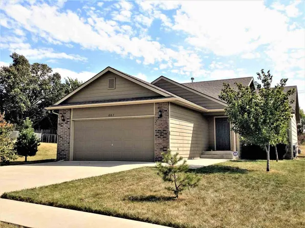807 Kansa Ave, Junction City, KS 66441