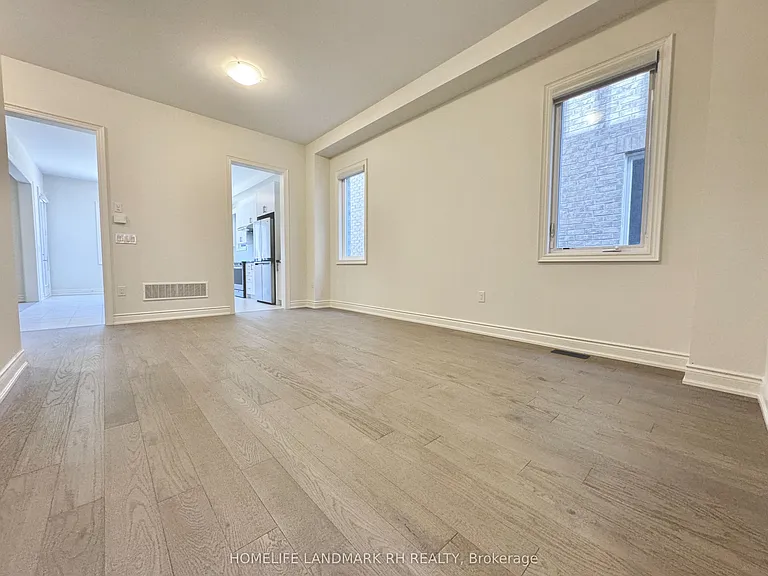 55 Prairie Rose Dr — Photo 4