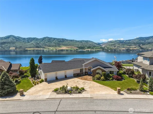 124 Waterview Drive, Chelan, WA 98816