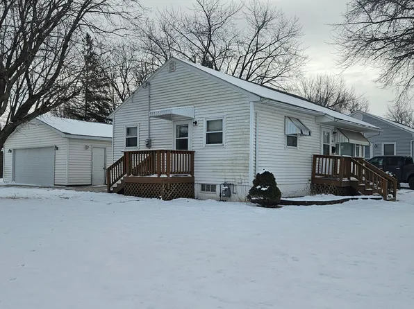 1517 Margaretha Ave, Albert Lea, MN 56007