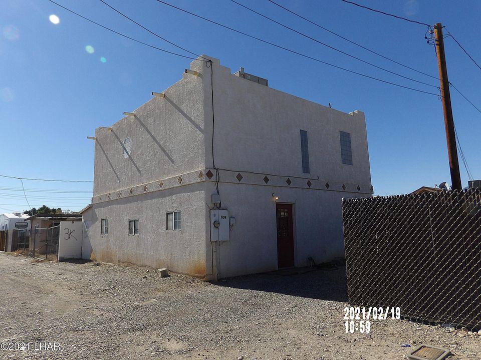 2nd image of 809 W Mohave Rd