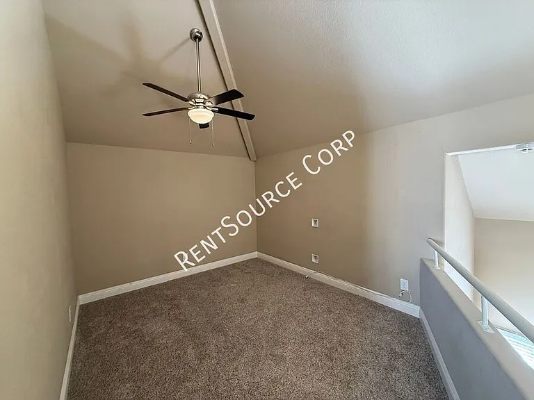 40270 Homeridge Dr — Photo 15