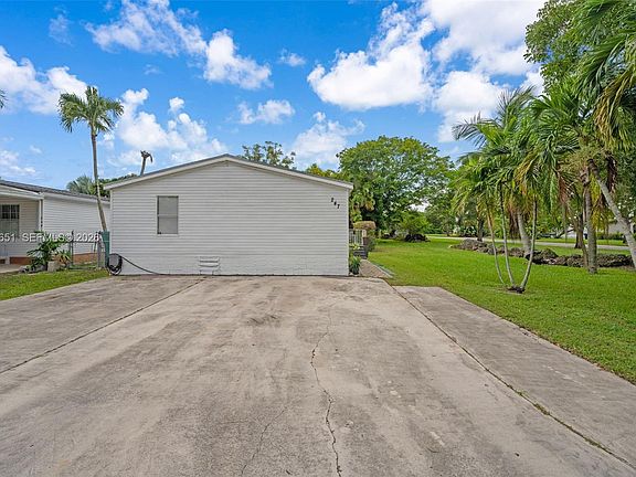 3rd image of 19800 SW 180th Ave Lot 247