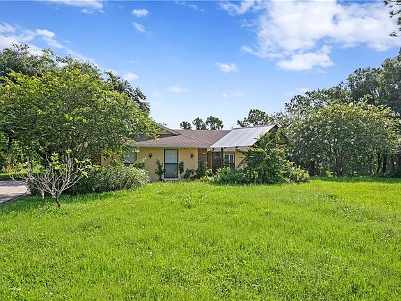 4th image of 10405 Stirrup Way