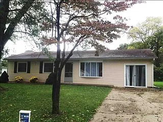 866 S Western Dr photo 1