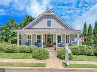 131 Village Dr, Clarkesville, GA 30523