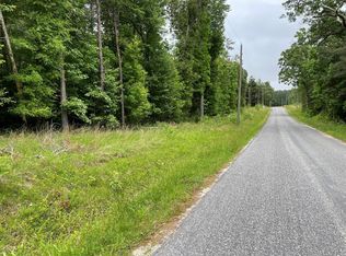 28B China Hill Rd, Warsaw, VA 22572