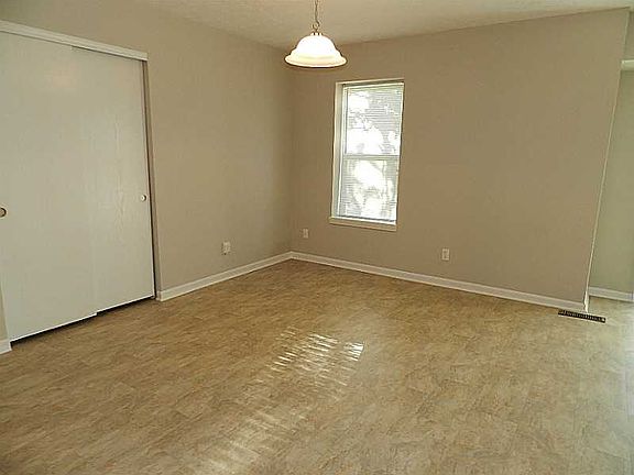 4th image of 1719 Sandoval Ct