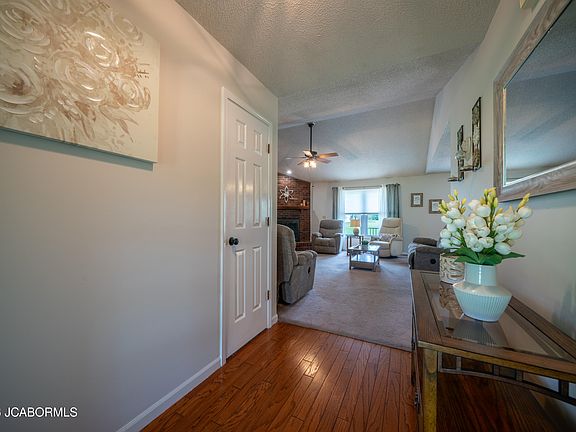 4th image of 5111 E Flamingo Dr