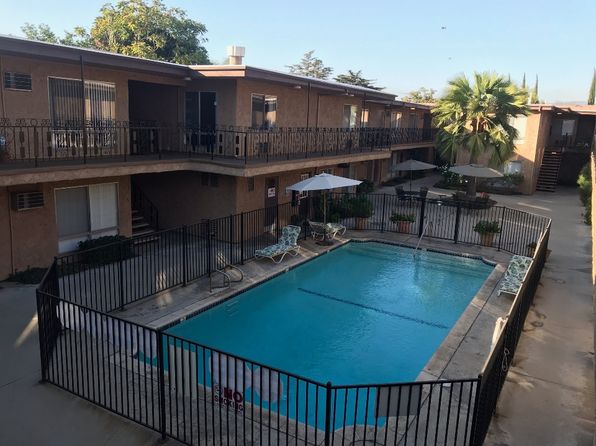 6125 Fulton Ave #28