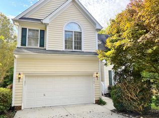 8704 Deerland Grove Dr, Raleigh, NC 27615