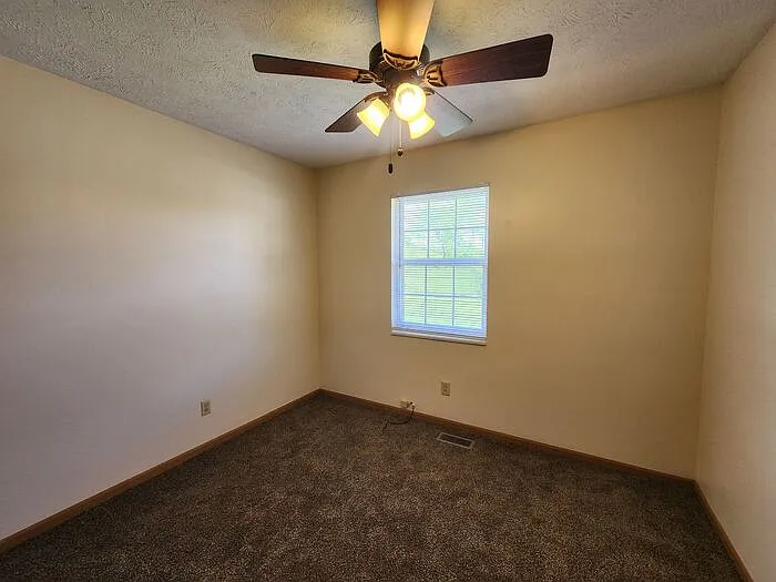 1646 Country Walk Ct #1646 — Photo 12
