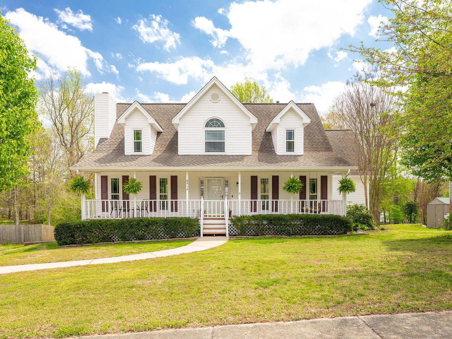 8916 Brookhill Dr, Hixson, TN 37343 | Zillow