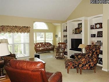 5th image of 5280 Lake Forest Reserve Ln