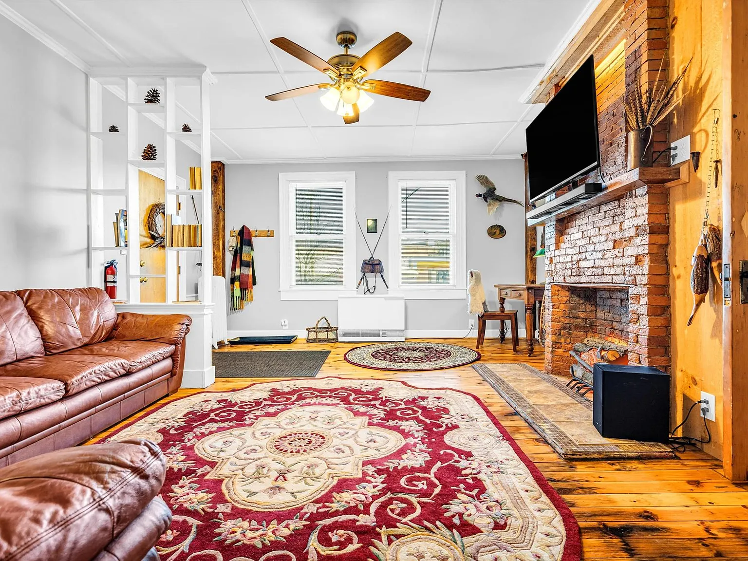 2 bed, 1000 sqft, $1,950 — Photo 4