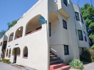 Jaw-Dropping Corner 1 Bedroom in Buckman Neighborhood!, Portland, OR 97214