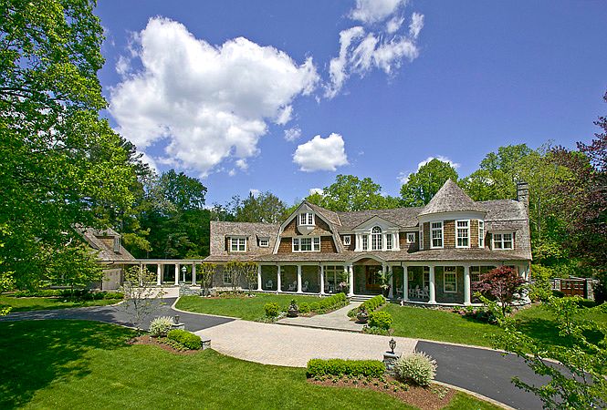 2nd image of 9009 Congressional Ct