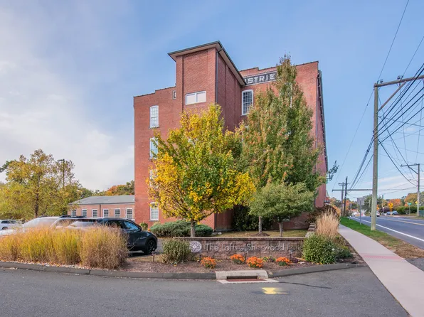 10 Main Street #103, Berlin, CT 06037