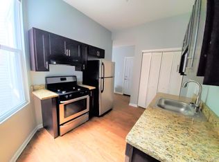 1104 W 18th St APT 4F, Chicago, IL 60608