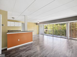 1800 Metzerott Rd APT 302, Silver Spring, MD 20783