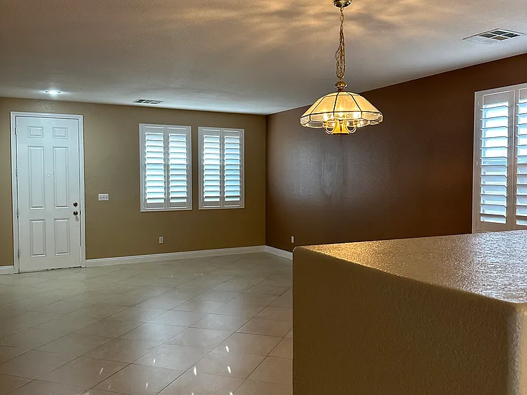 128 Temple Wood Ct — Photo 14