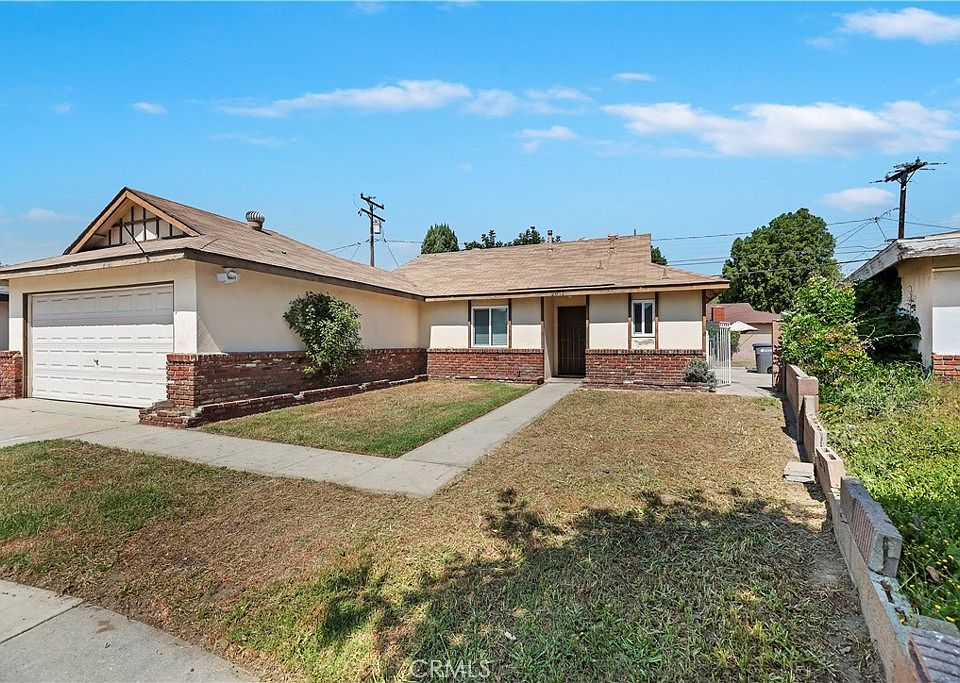 1st image of 2871 E Tyler St