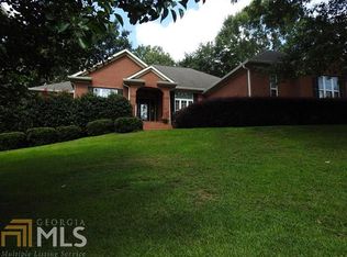 19 Oak Dr, Hawkinsville, GA 31036