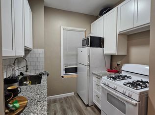 46 Bay St #3, Fall River, MA 02721