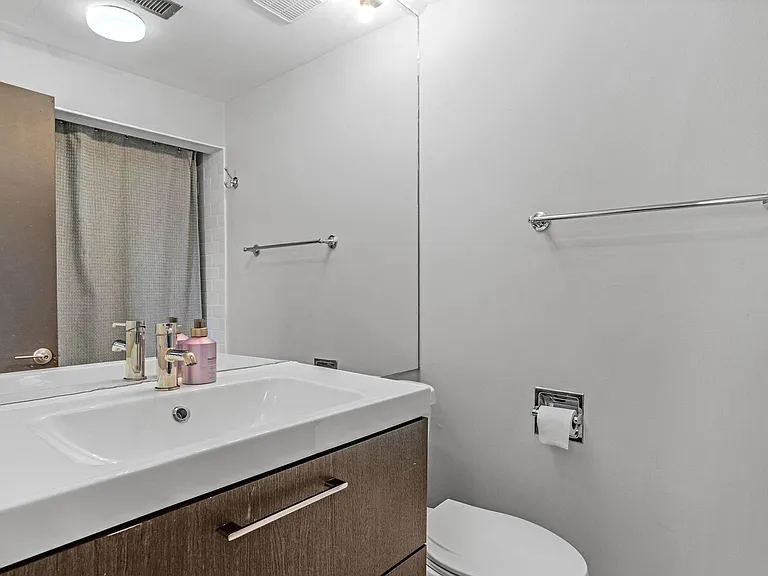501 Fenton Pl #N — Photo 23