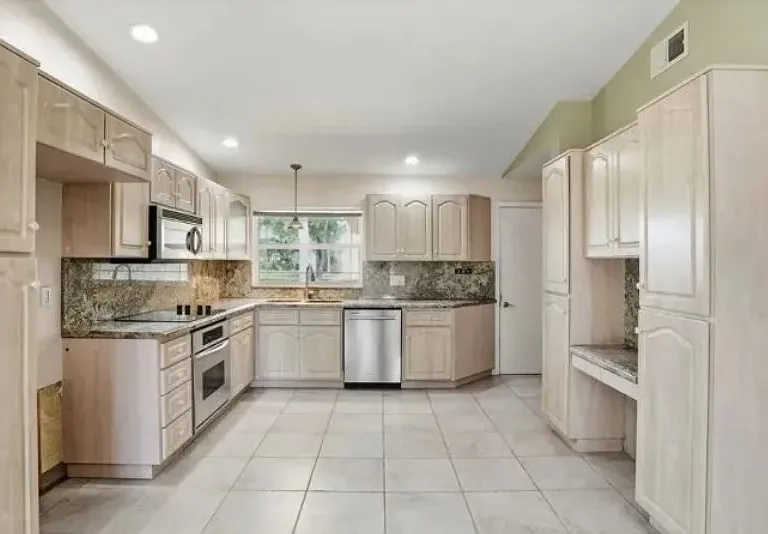 1504 El Dorado Pkwy W — Photo 5