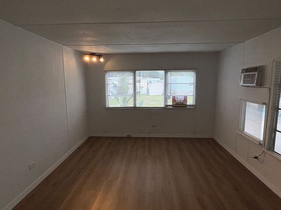 5th image of 9204 66th St N #19