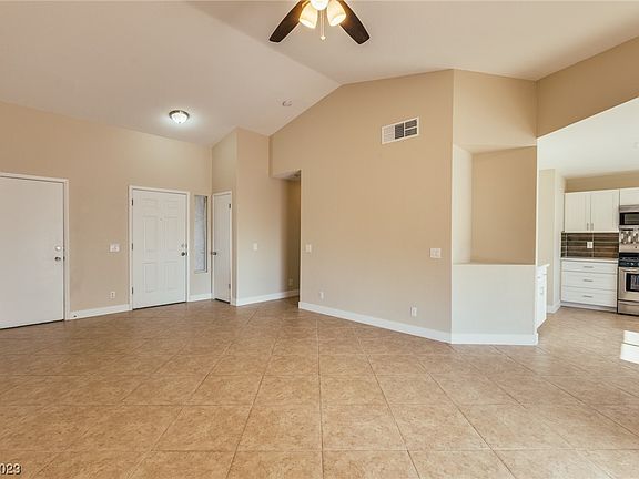 3rd image of 4928 Lone Vista Way