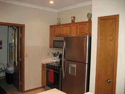 4th image of 7679 Redman Ln