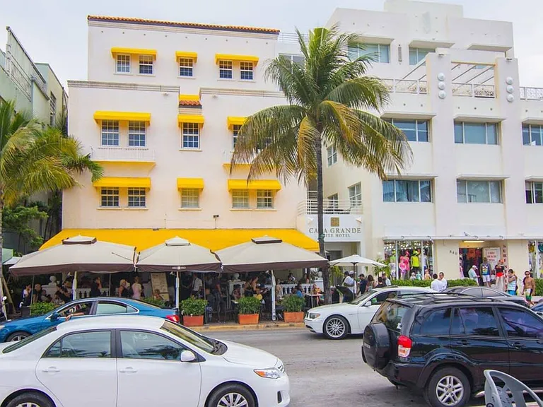 Ocean Dr — Photo 35