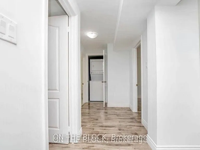362 N Park Blvd — Photo 6