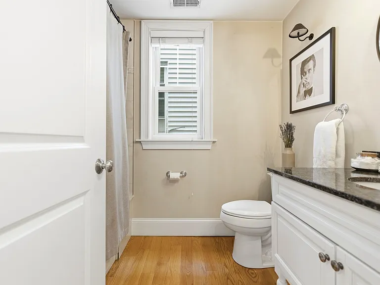 20 Winfield St #2 — Photo 16