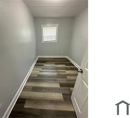 1436 W 25th St — Photo 9