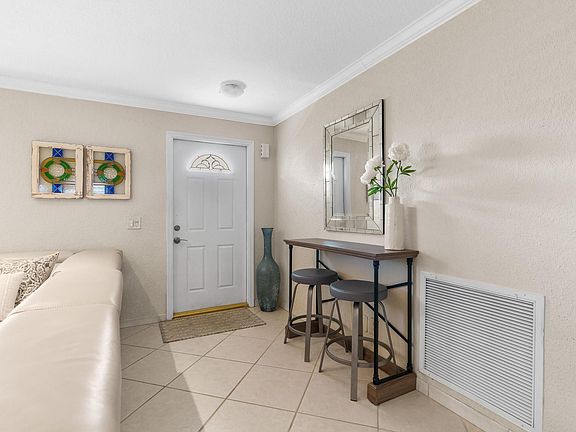 3rd image of 8221 NW 15th Court