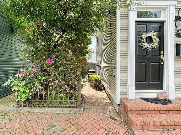 3rd image of 1224 Prince St APT 2