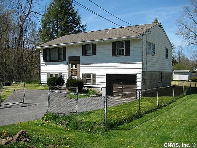 1st image of 206 Elton Ave