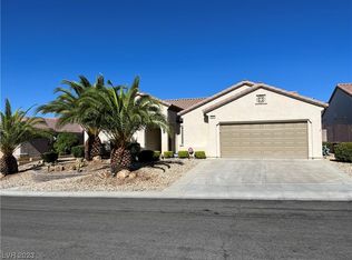2206 Sandstone Cliffs Dr, Henderson, NV 89044
