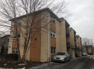 5979 N Northwest Hwy APT 301, Chicago, IL