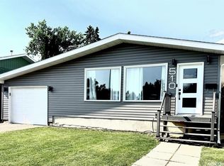 510 REDBERRY ROAD, Saskatoon, SK S7K 4S3