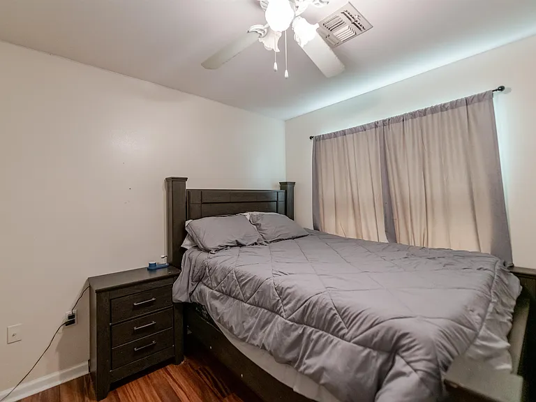 135 Jolie Oaks Blvd — Photo 7