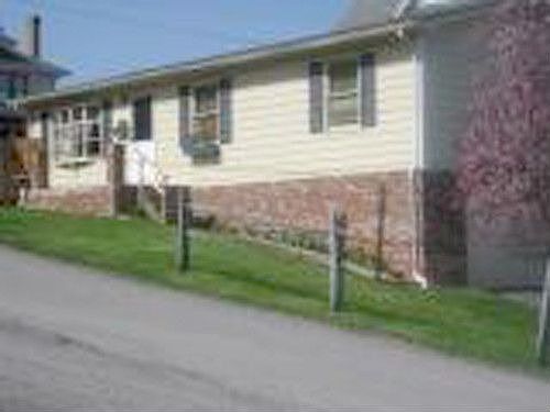 1st image of 628 E Park Ave