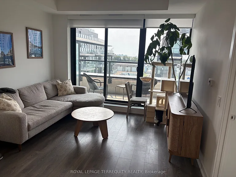 1606 Charles St #406 — Photo 2