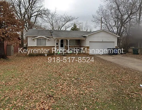 2014 E 49th St N Photo 1