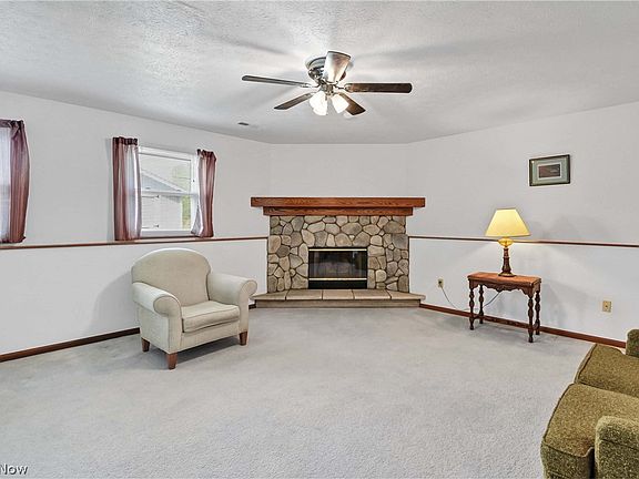 4th image of 6396 Olive Ave