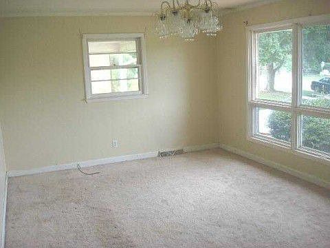 2nd image of 106 Northside Dr